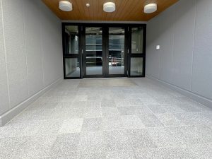 蓄光・防滑製品